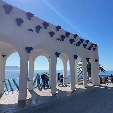 Appartamento Encantador Cerca Del Balcon De Europa Nerja